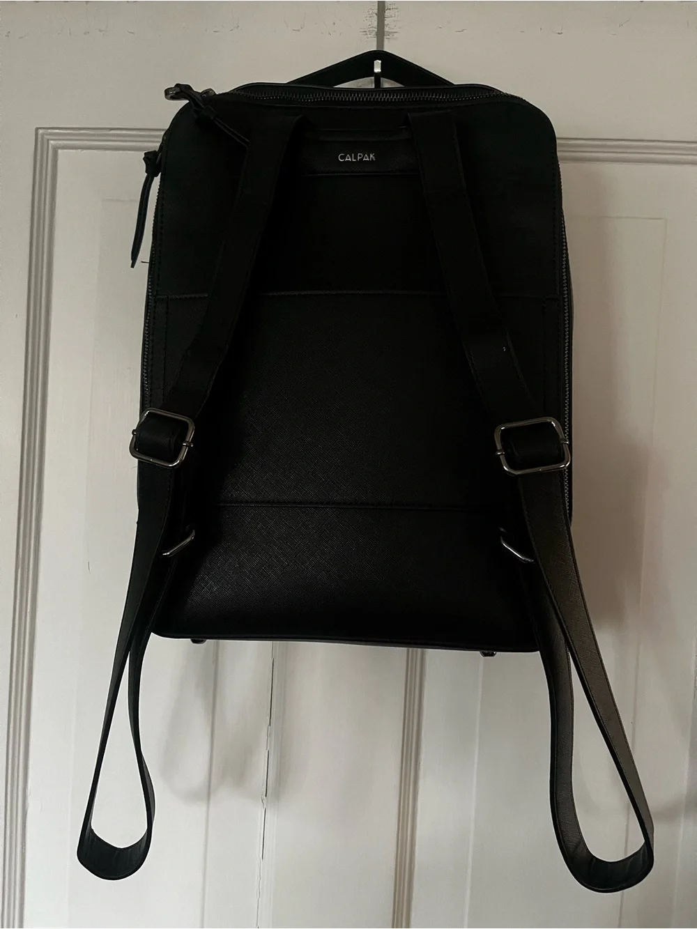 Calpak Kaya backpack - Picture 9 of 10